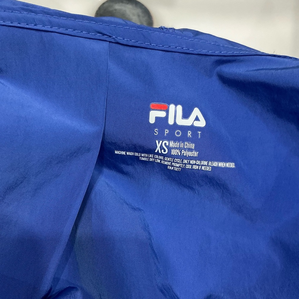 Nice Practical Windbreaker Jacket New - image 4